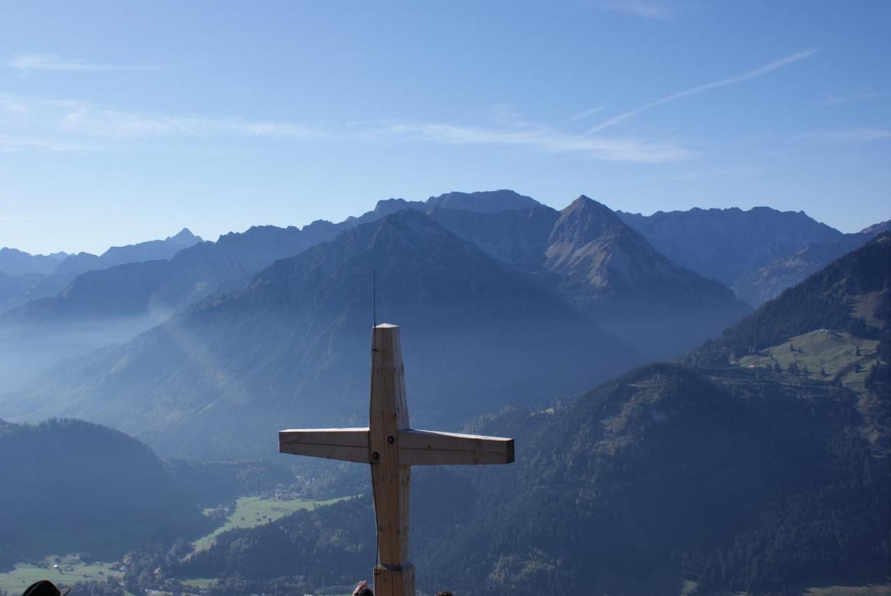 Wohlfuehl-Ferienwohnungen Schneider Bad Hindelang Buitenkant foto