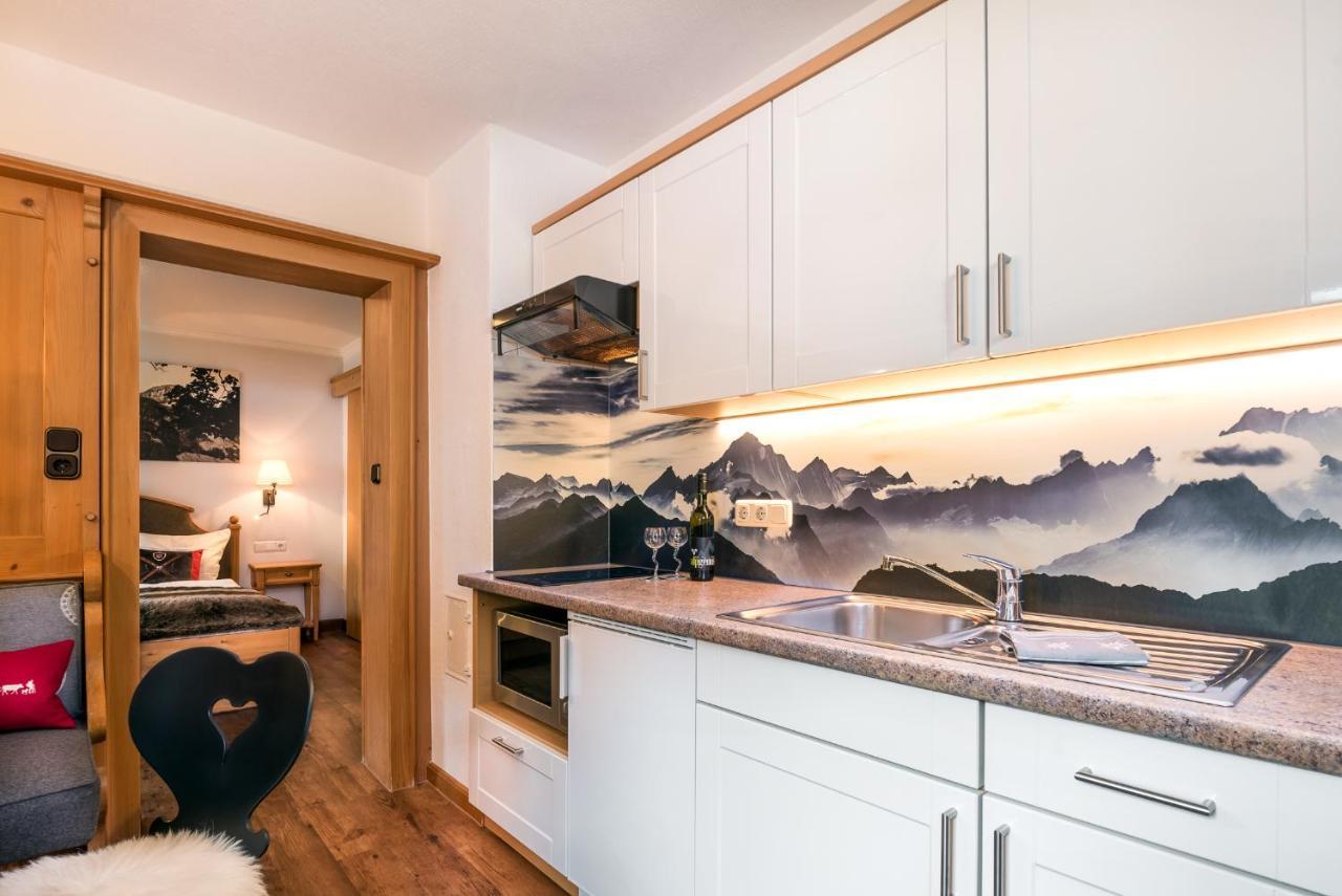 Wohlfuehl-Ferienwohnungen Schneider Bad Hindelang Buitenkant foto
